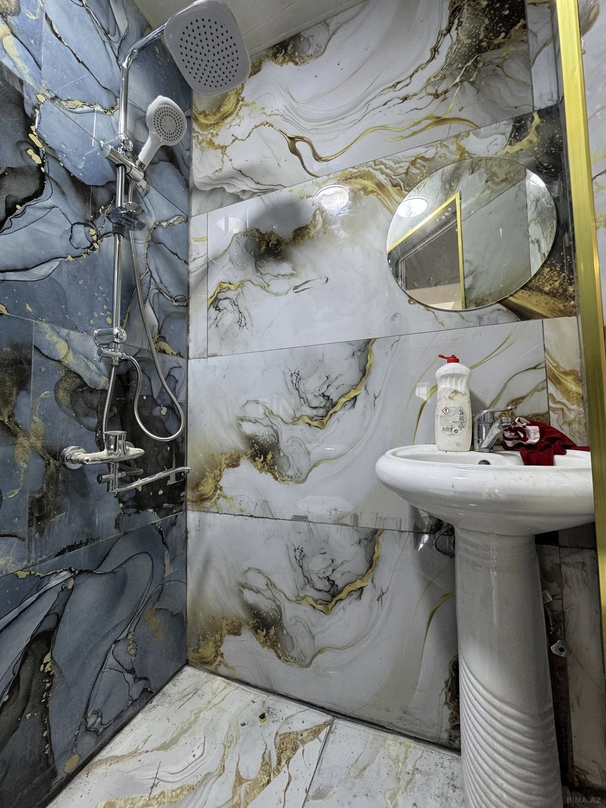 Satılır 2 otaqlı mənzil 32 m²