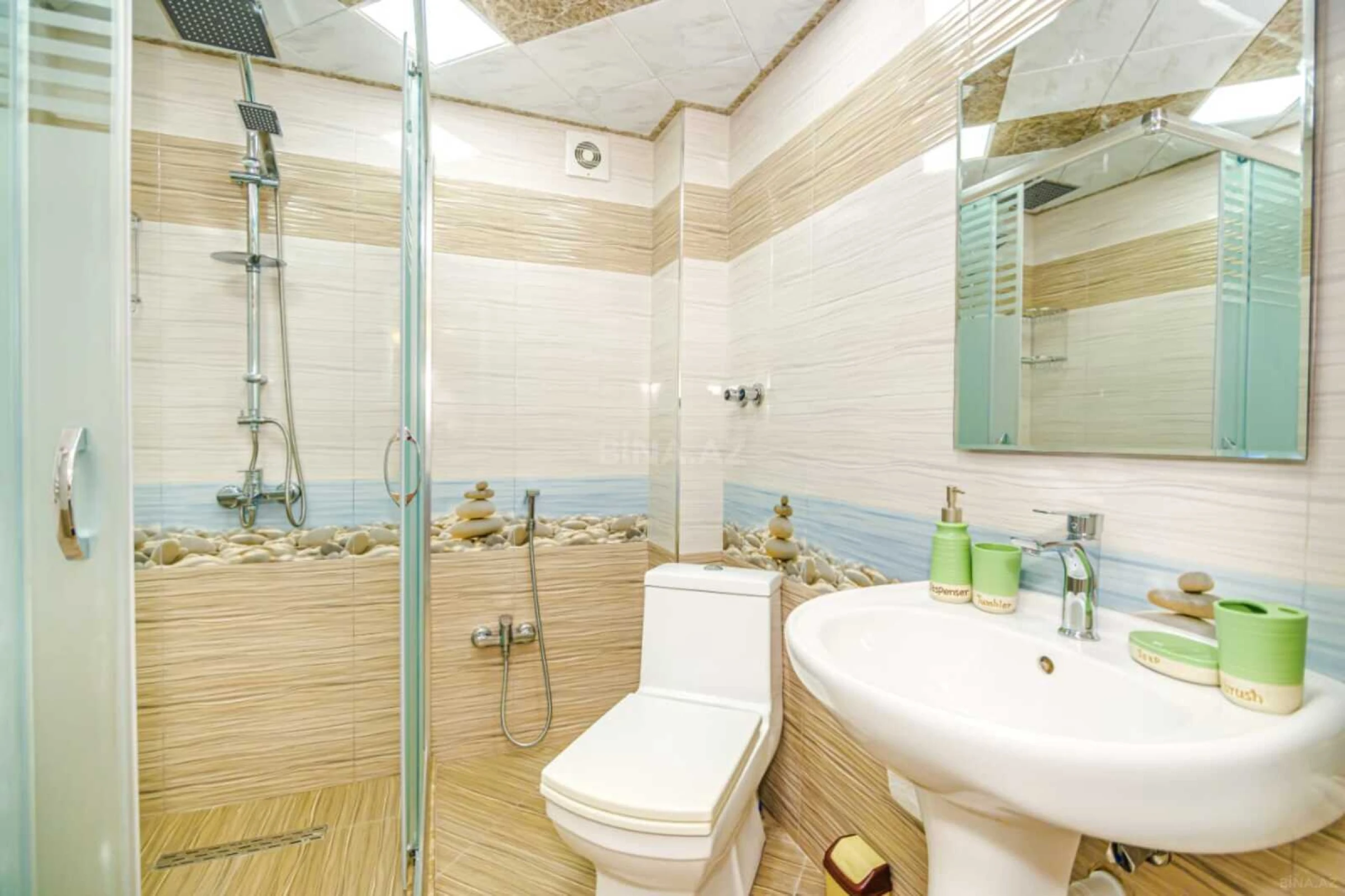 Kirayə verilir 3 otaqlı mənzil 89 m²