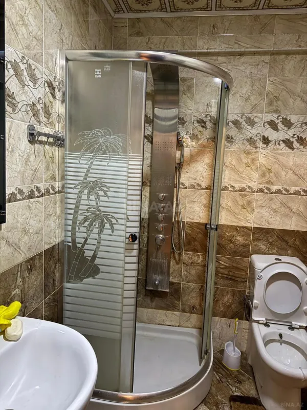 Kirayə verilir 3 otaqlı mənzil 155 m²