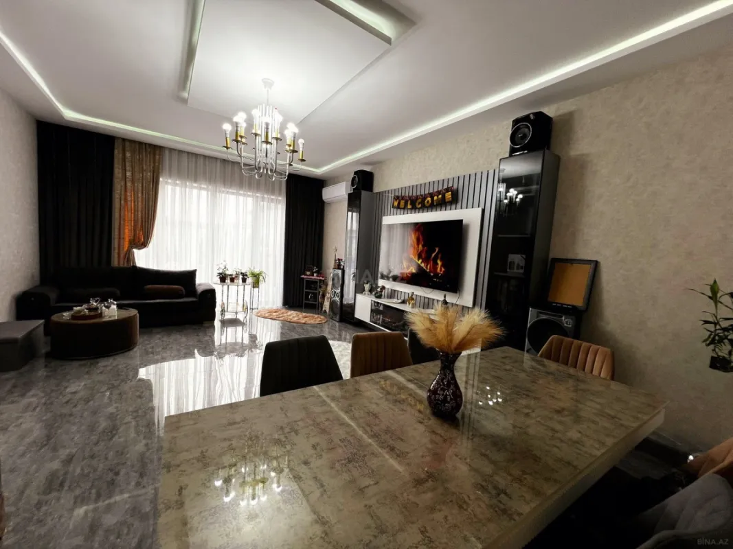 Satılır 4 otaqlı həyət evi 180 m²