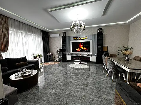 Satılır 4 otaqlı həyət evi 180 m²