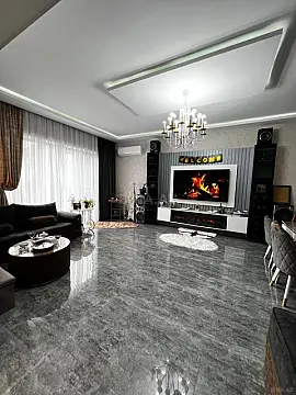 Satılır 4 otaqlı həyət evi 180 m²