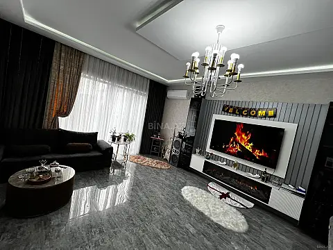 Satılır 4 otaqlı həyət evi 180 m²