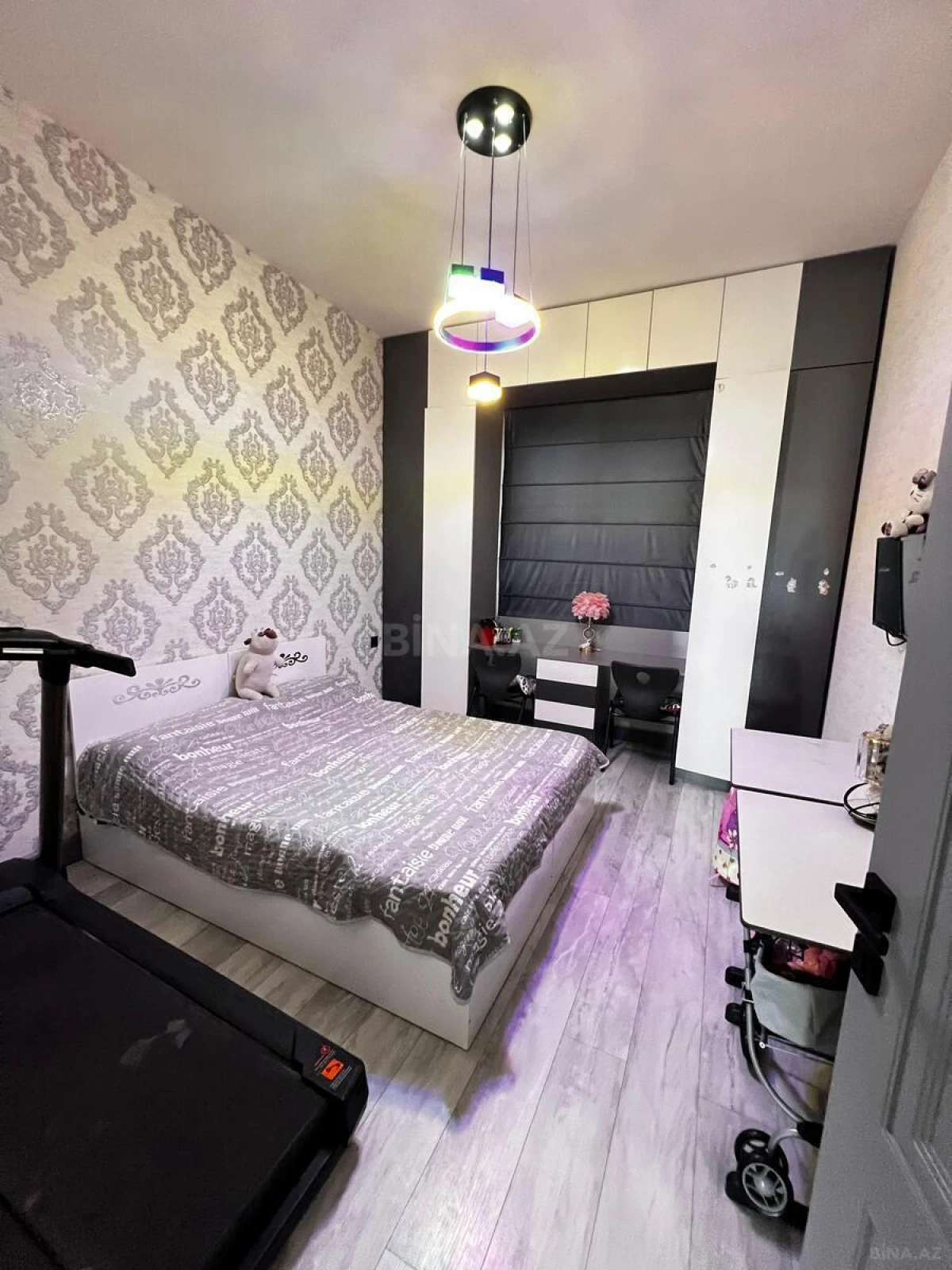 Satılır 4 otaqlı həyət evi 180 m²
