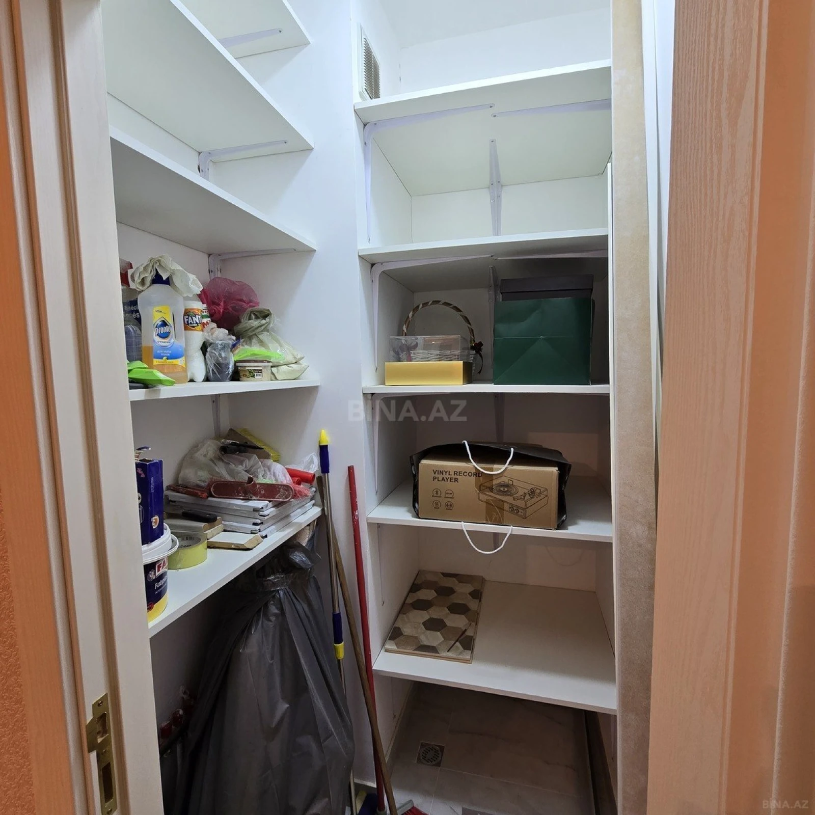 Satılır 3 otaqlı mənzil 100 m²