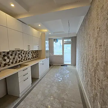 Satılır 3 otaqlı mənzil 100 m²
