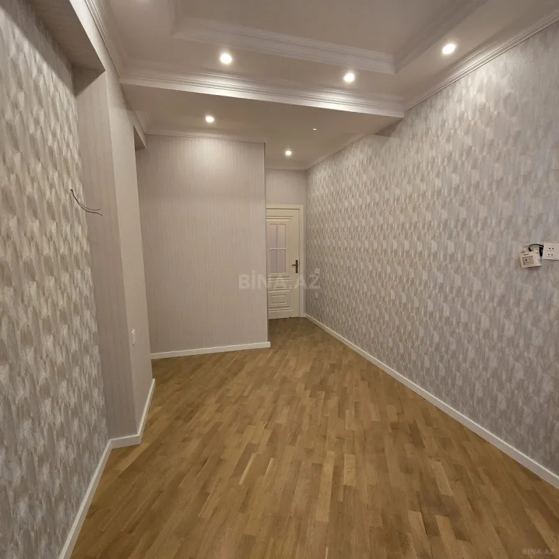 Satılır 3 otaqlı mənzil 100 m²