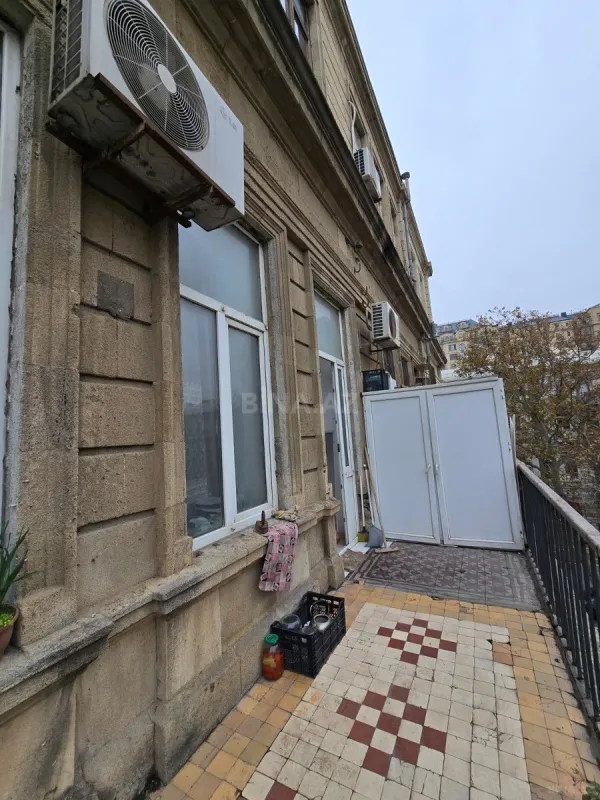 Satılır 3 otaqlı mənzil 80 m²