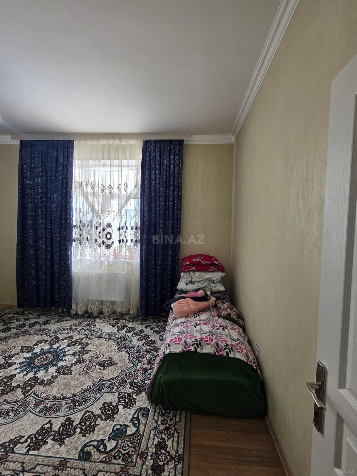 Satılır 3 otaqlı mənzil 77 m²