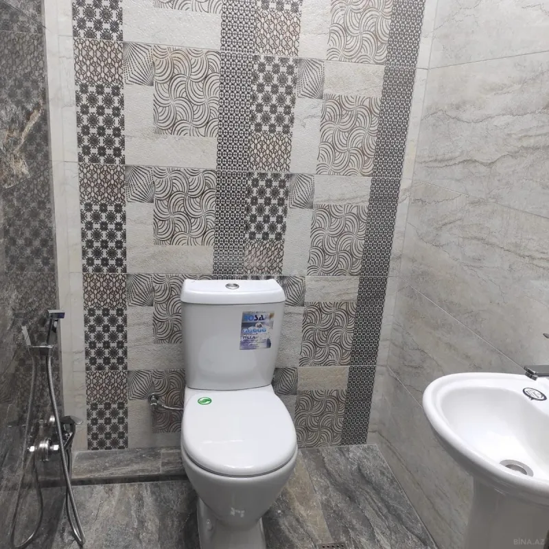 Kirayə verilir 3 otaqlı mənzil 160 m²