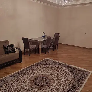Kirayə verilir 3 otaqlı mənzil 160 m²