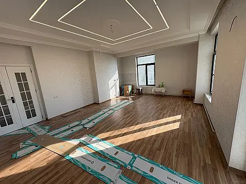Satılır 3 otaqlı mənzil 92 m²