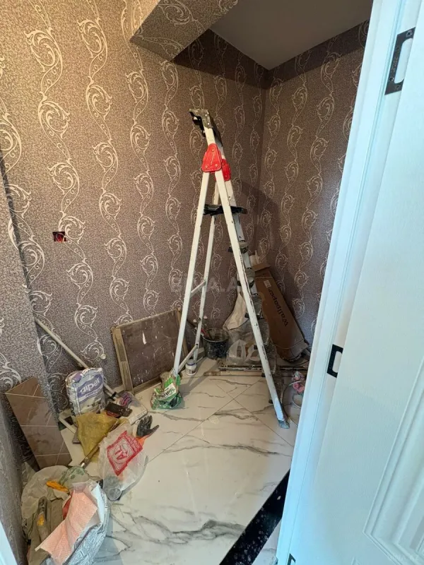 Satılır 3 otaqlı mənzil 92 m²