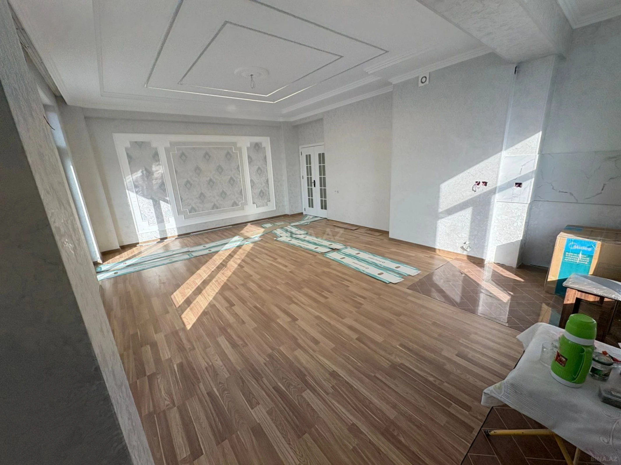 Satılır 3 otaqlı mənzil 92 m²