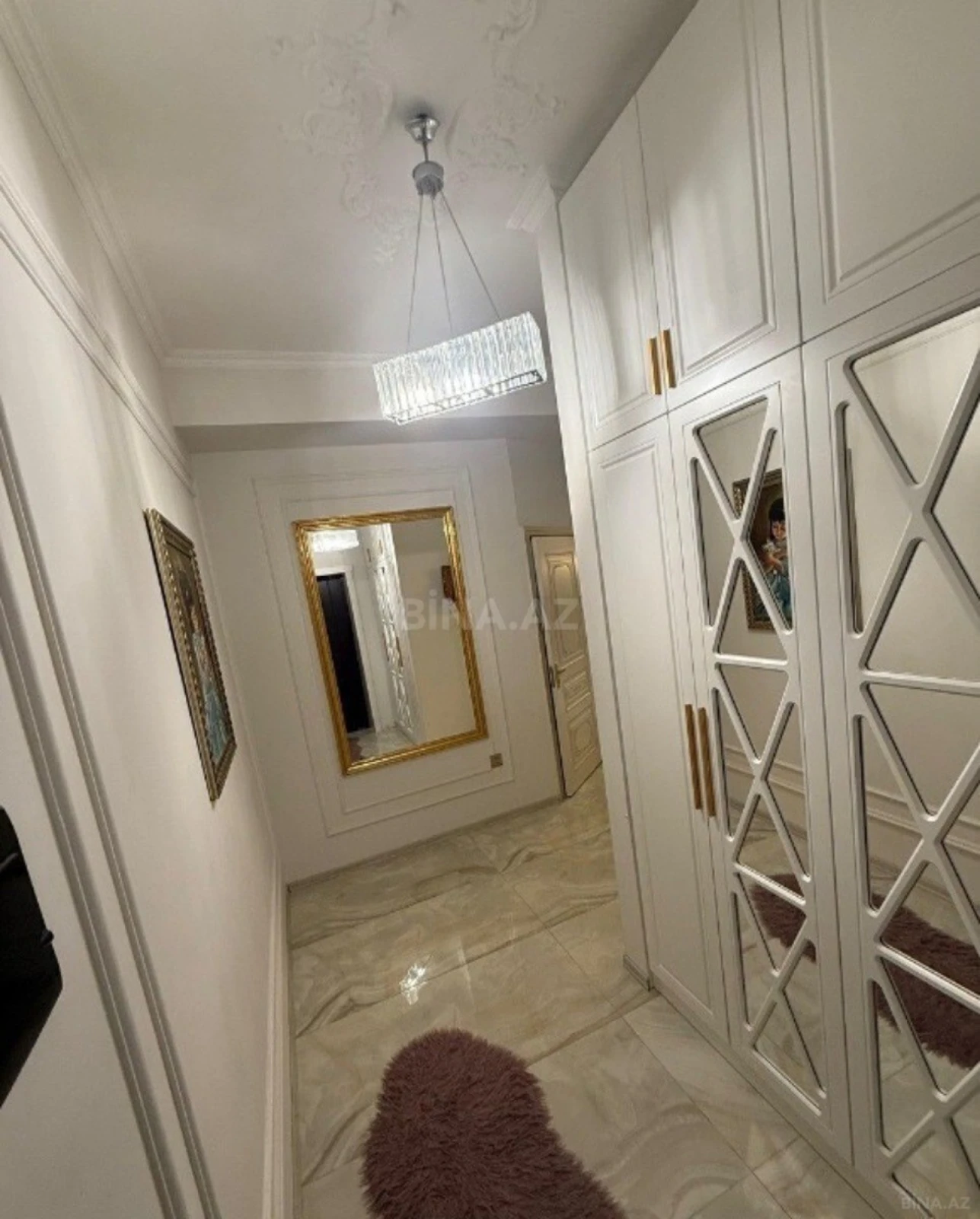 Satılır 3 otaqlı mənzil 88 m²