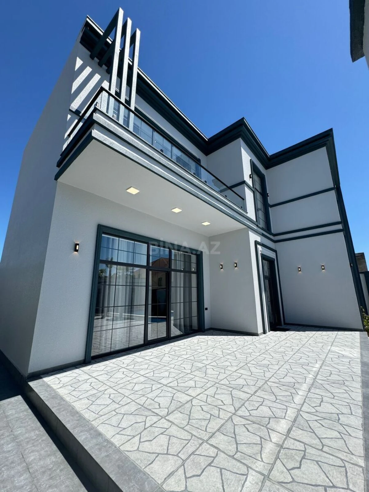 Satılır 6 otaqlı həyət evi 290 m²