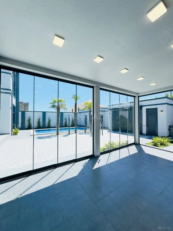 Satılır 6 otaqlı həyət evi 290 m²