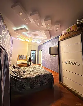 Satılır 4 otaqlı mənzil 172 m²