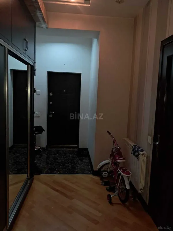 Satılır 2 otaqlı mənzil 100 m²