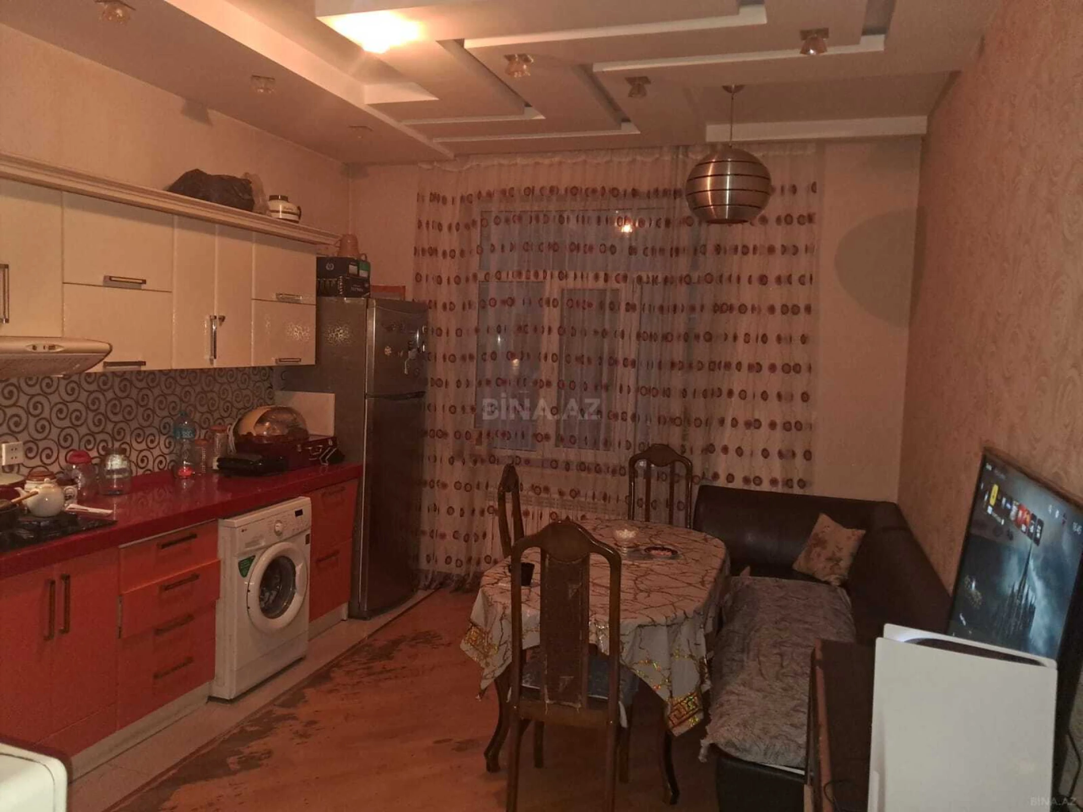 Satılır 2 otaqlı mənzil 100 m²
