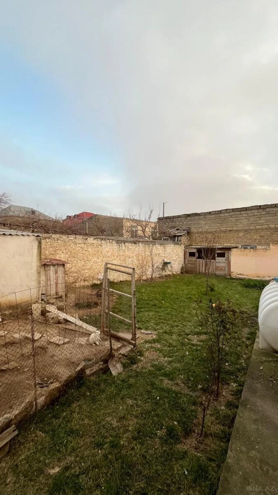 Satılır 3 otaqlı həyət evi 80 m²