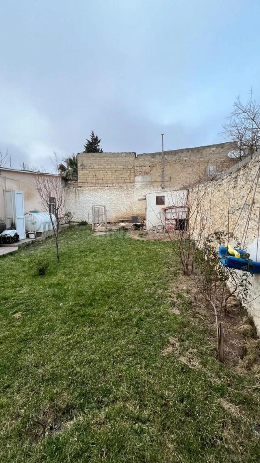 Satılır 3 otaqlı həyət evi 80 m²