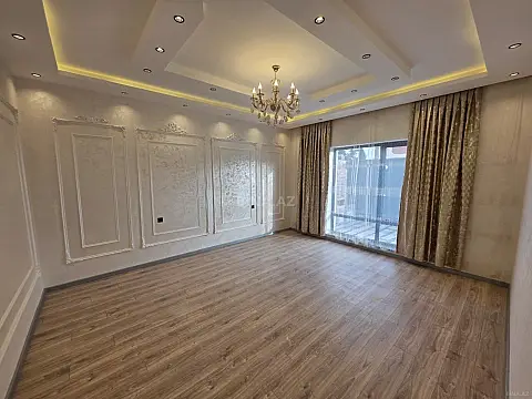 Satılır 5 otaqlı həyət evi 205 m²