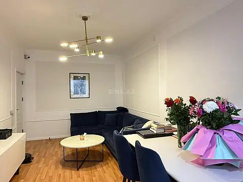 Satılır 3 otaqlı mənzil 90 m² — Bakı 3 otaq 90.00 m²