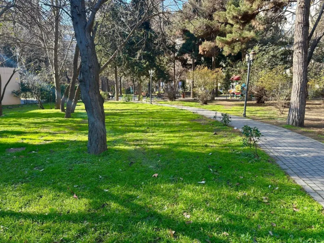 Satılır 3 otaqlı mənzil 90 m²