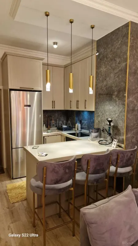 Kirayə verilir 2 otaqlı mənzil 60 m²