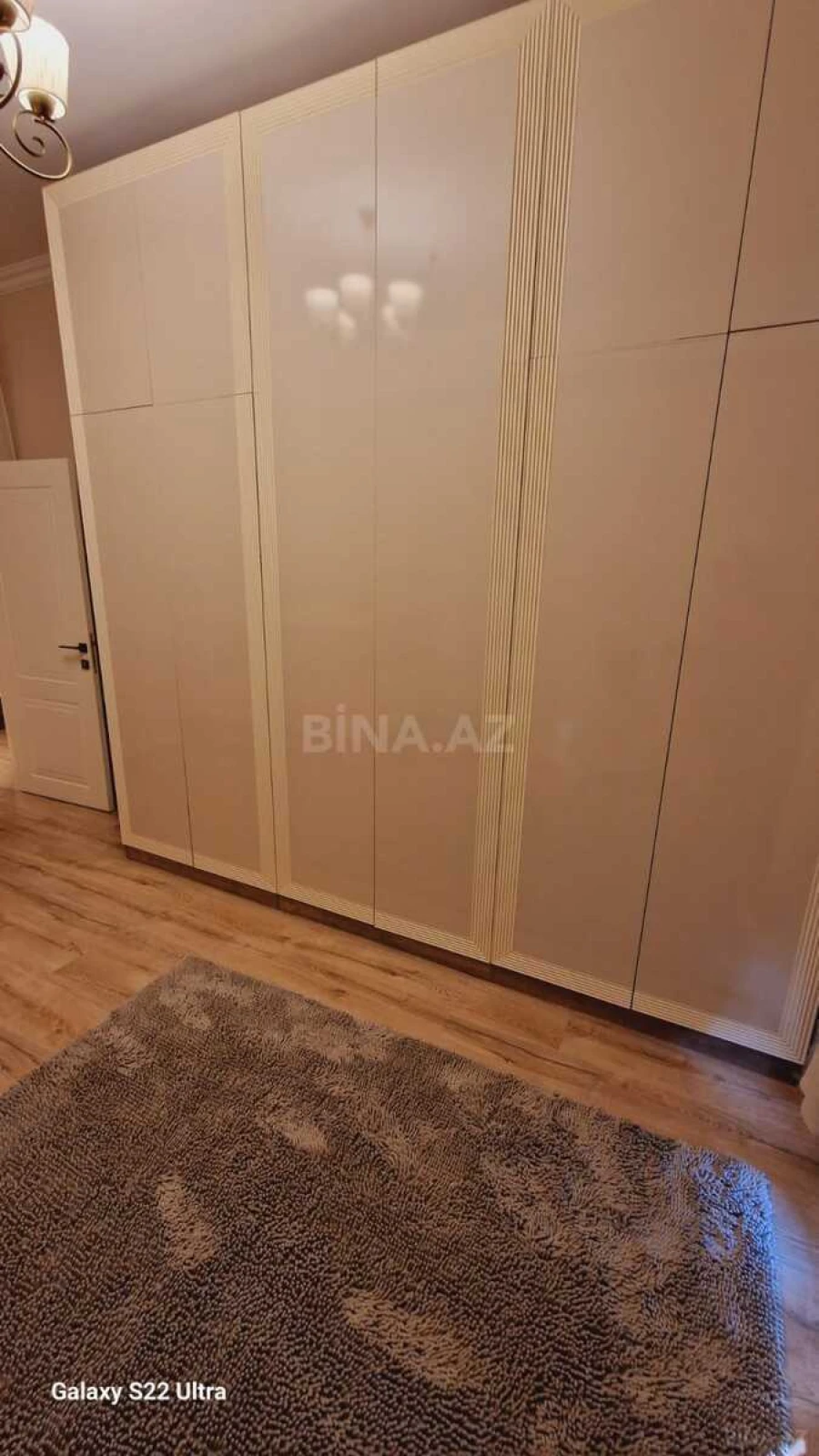 Kirayə verilir 2 otaqlı mənzil 60 m²