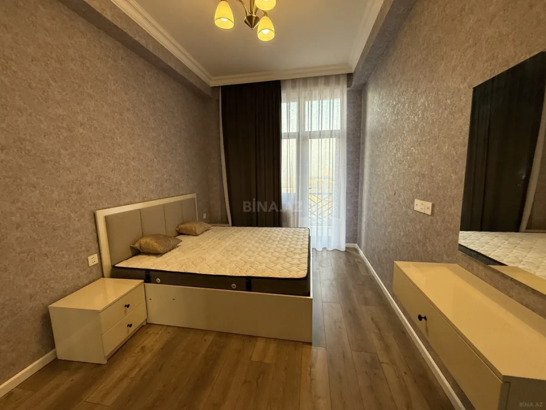 Kirayə verilir 2 otaqlı mənzil 70 m²