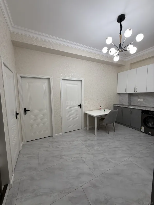 Kirayə verilir 2 otaqlı mənzil 70 m²