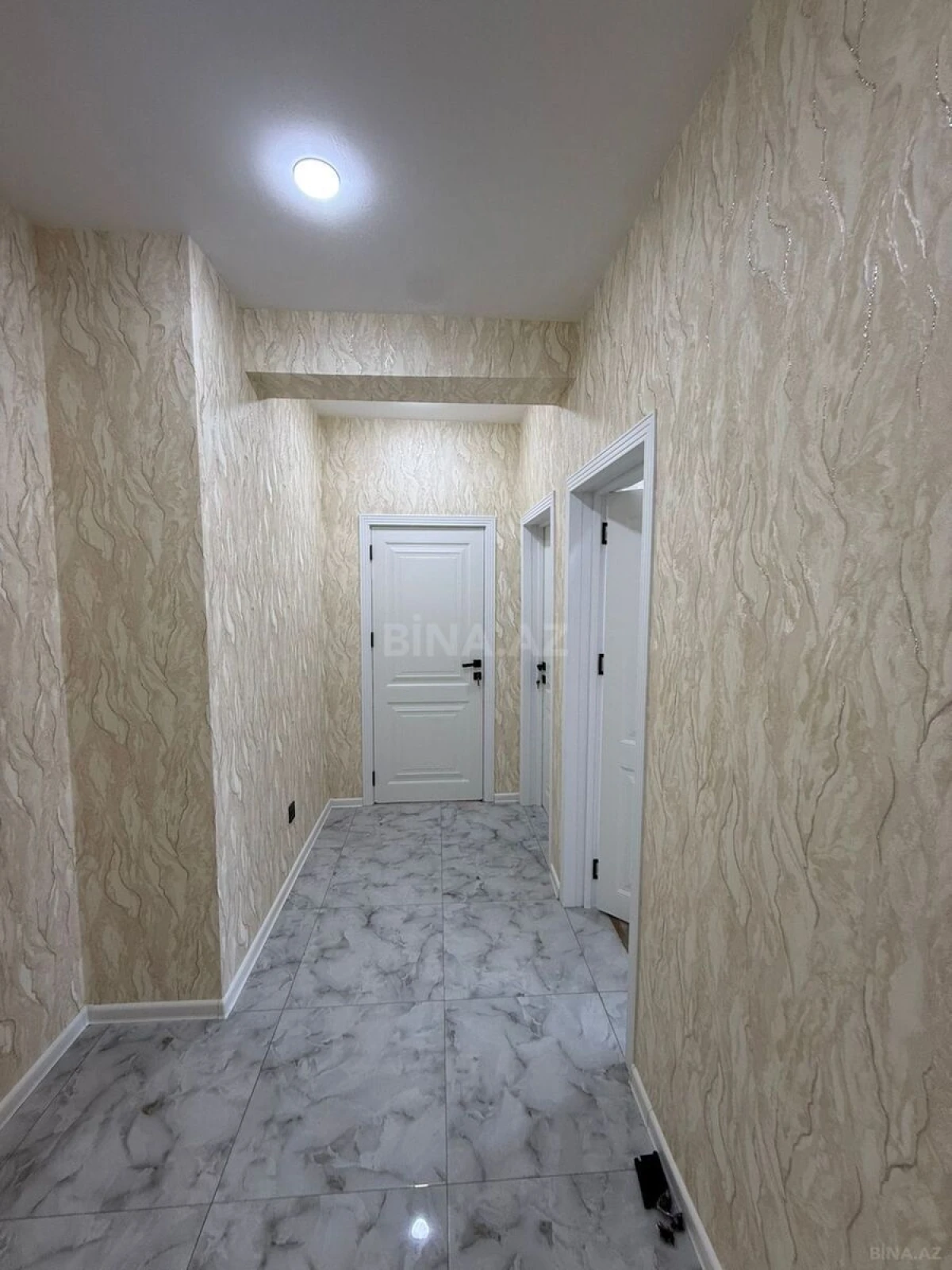 Satılır 2 otaqlı mənzil 65.4 m²