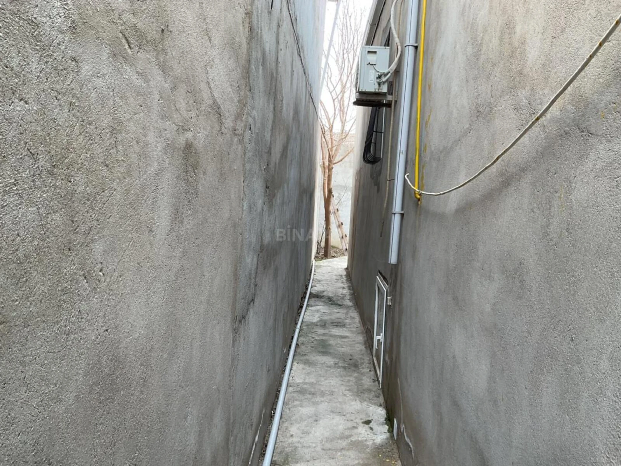 Satılır 4 otaqlı həyət evi 110 m²