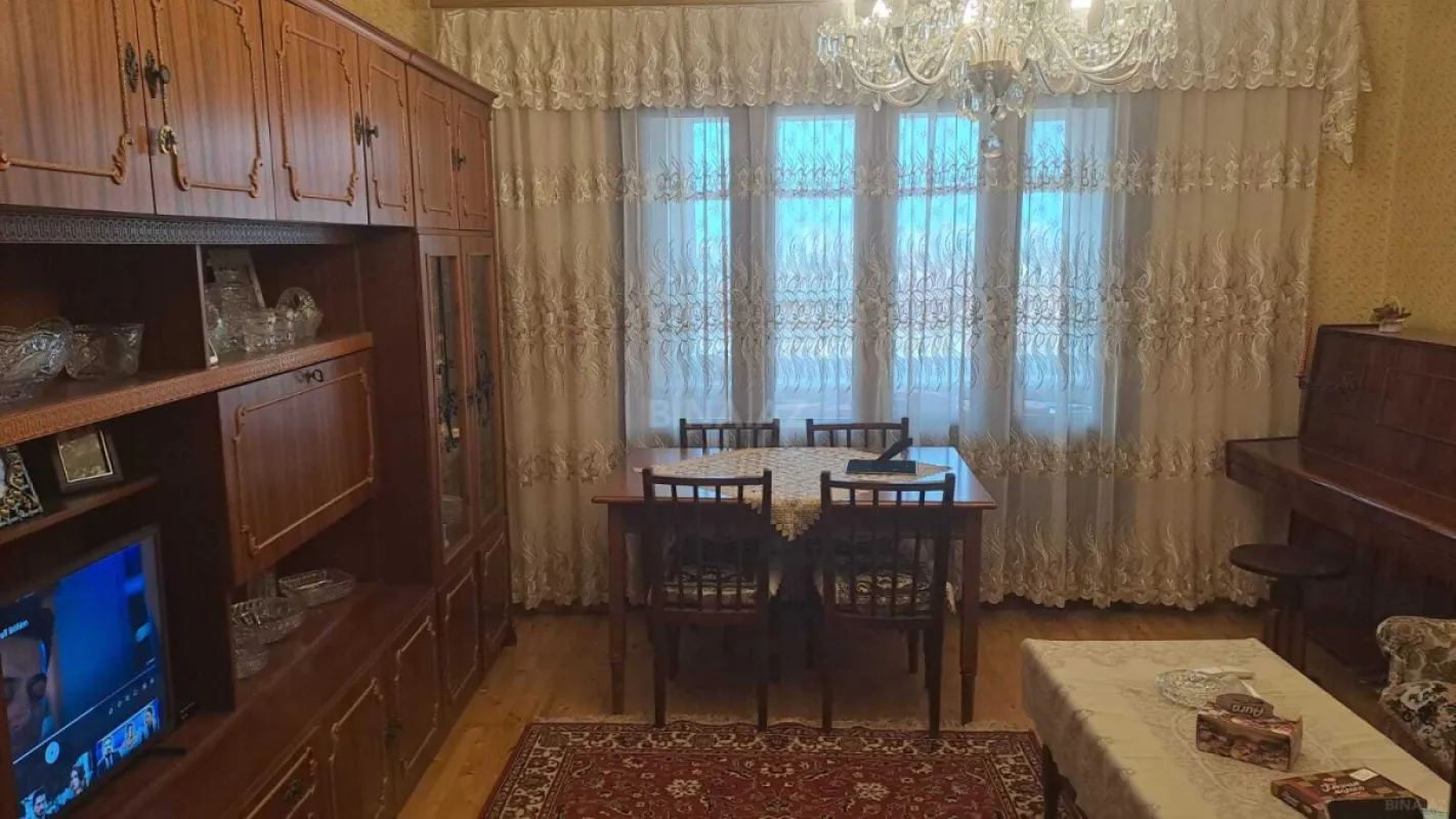 Satılır 3 otaqlı mənzil 80 m²