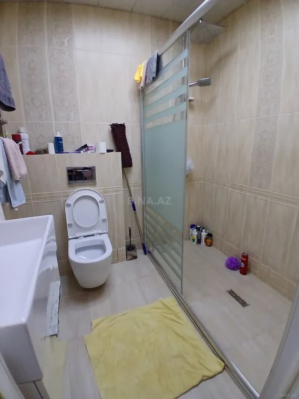 Kirayə verilir 2 otaqlı mənzil 75 m²