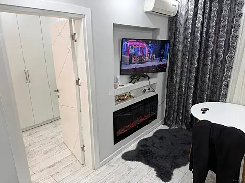 Satılır 2 otaqlı mənzil 55 m²