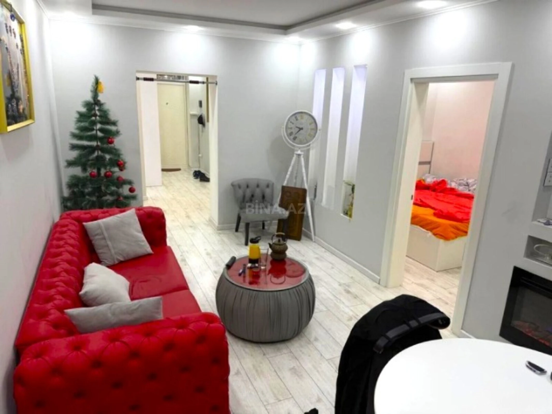 Satılır 2 otaqlı mənzil 55 m²