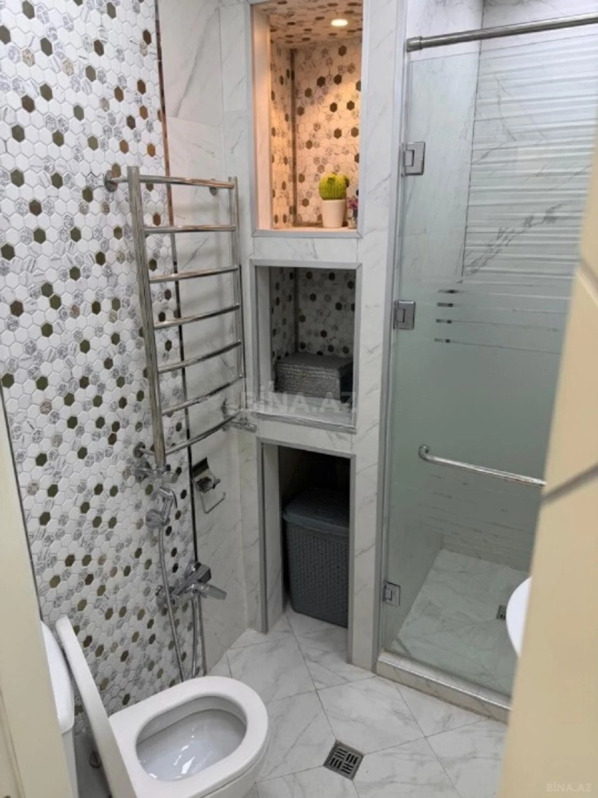 Satılır 2 otaqlı mənzil 55 m²