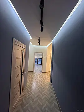 Satılır 2 otaqlı mənzil 106 m²