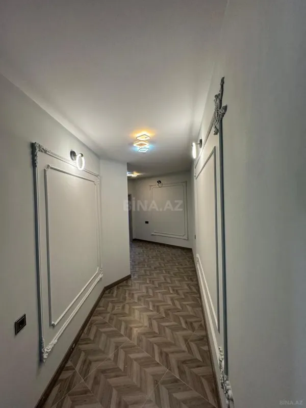 Satılır 2 otaqlı mənzil 106 m²