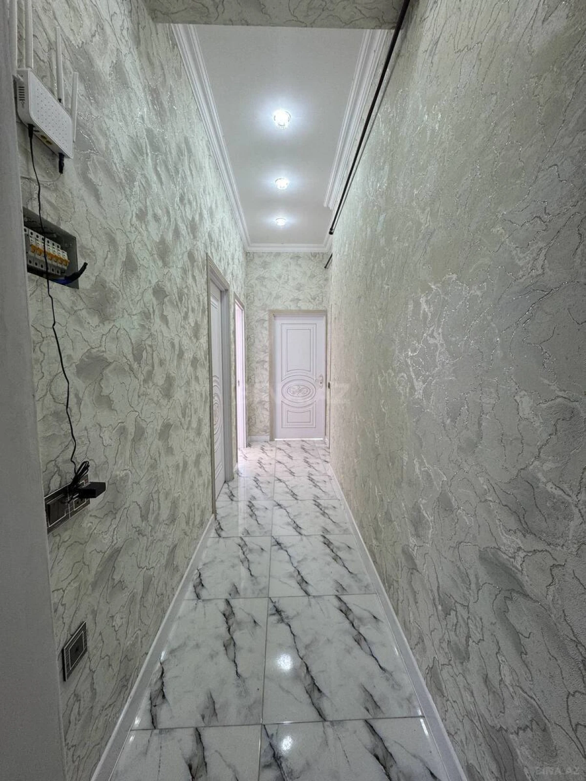 Satılır 2 otaqlı mənzil 52 m²