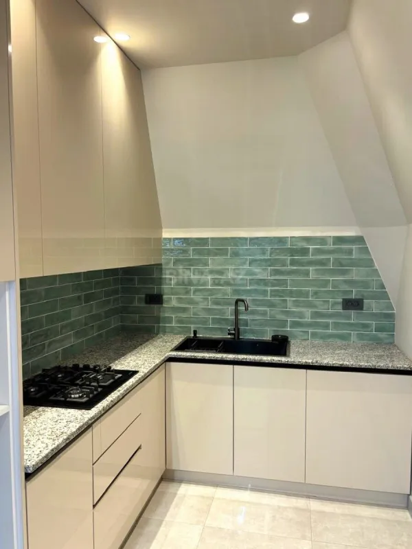 Satılır 3 otaqlı mənzil 86 m²