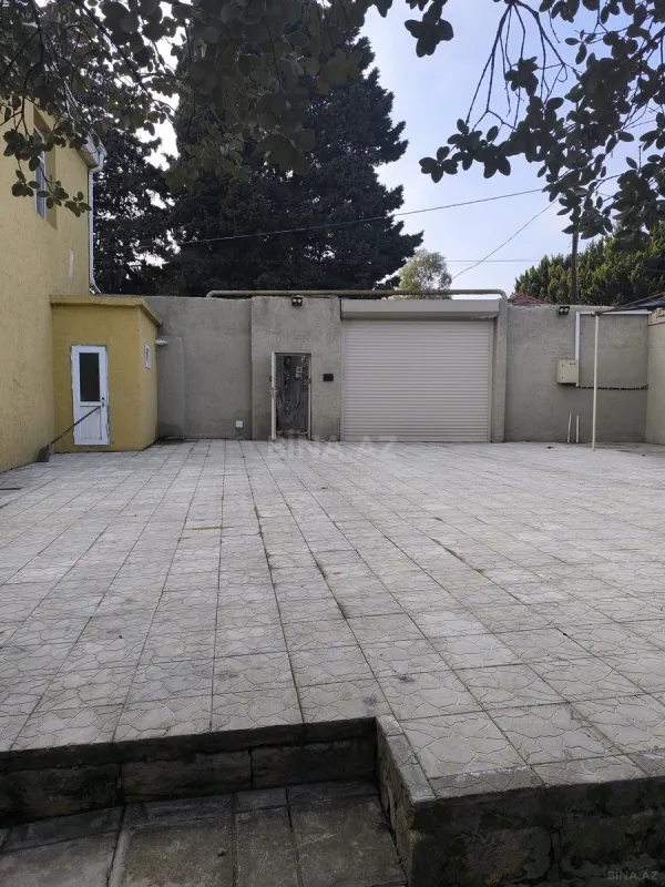 Satılır 5 otaqlı həyət evi 350 m²
