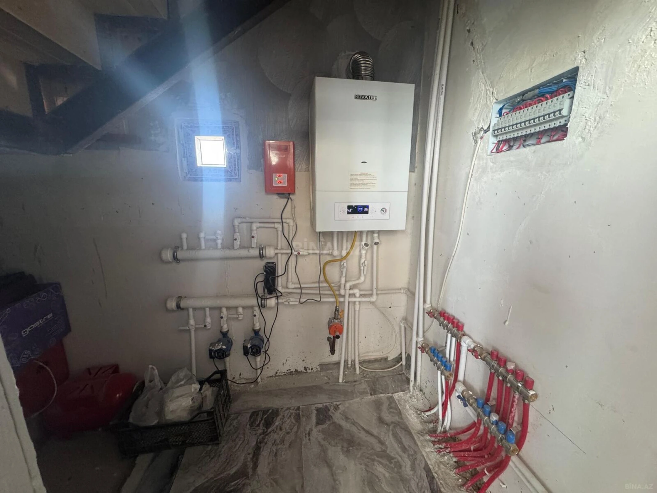 Satılır 4 otaqlı həyət evi 180 m²