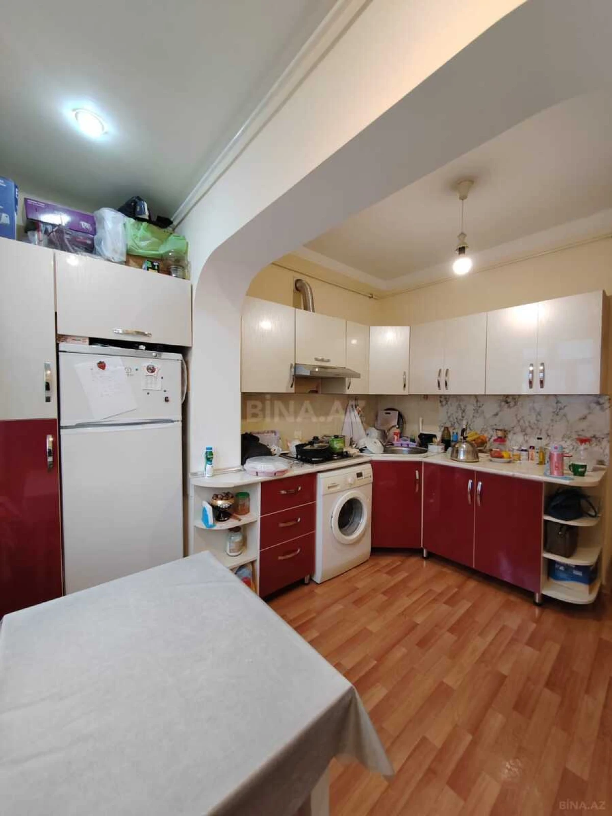 Satılır 2 otaqlı mənzil 65 m²