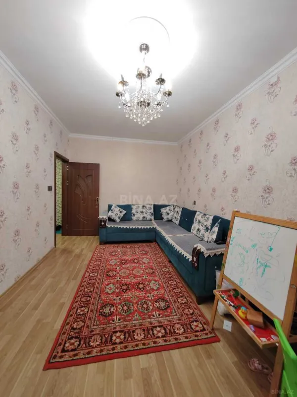 Satılır 2 otaqlı mənzil 65 m²