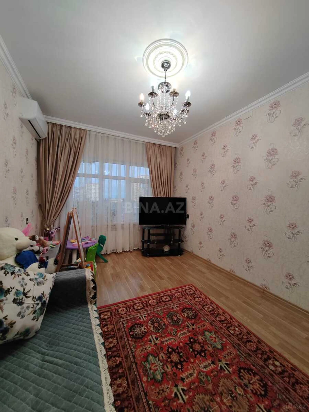 Satılır 2 otaqlı mənzil 65 m²