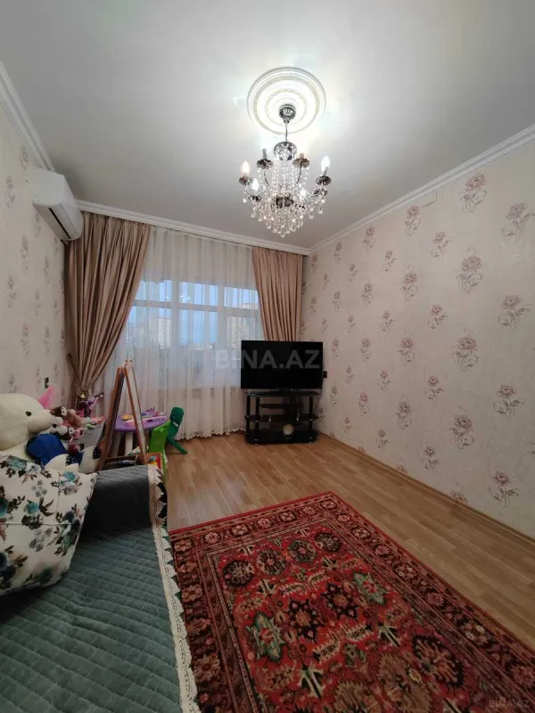 Satılır 2 otaqlı mənzil 65 m²
